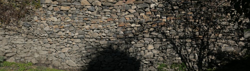 La feixa pedra seca (artesania amb pedra  seca i vímet)